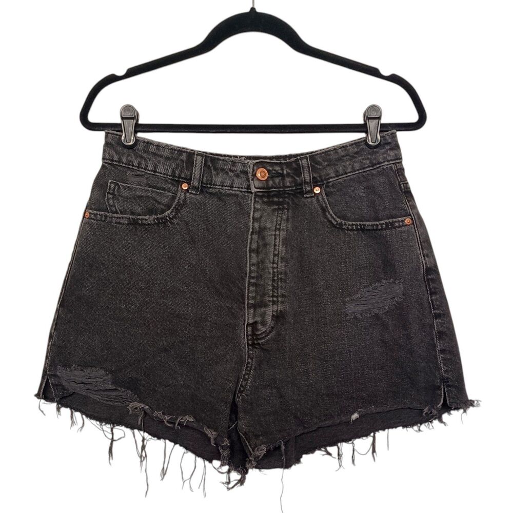 Zara Shorts 10 Black Denim Raw Hem Distressed Goth Skater Grunge Summer Festival